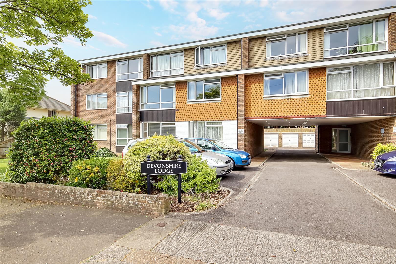 Flat - Purpose Built | Brooklyn Avenue, Worthing | For Sale